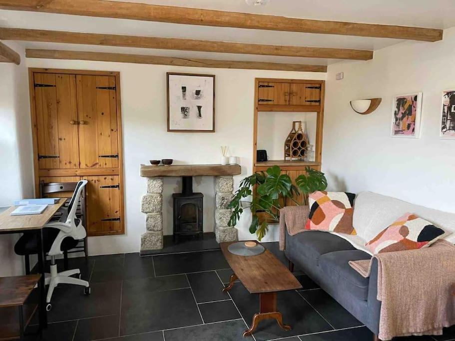 היילה 9A Viaduct Cottage - The Cosiest Bolthole In The Sw! מראה חיצוני תמונה