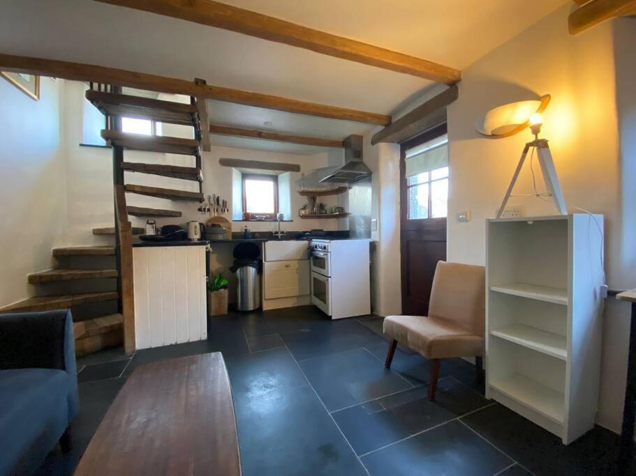 היילה 9A Viaduct Cottage - The Cosiest Bolthole In The Sw! מראה חיצוני תמונה